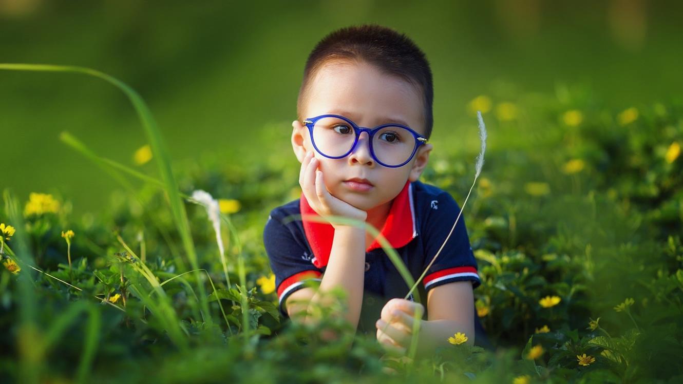Ali vaš malček potrebuje očala?
