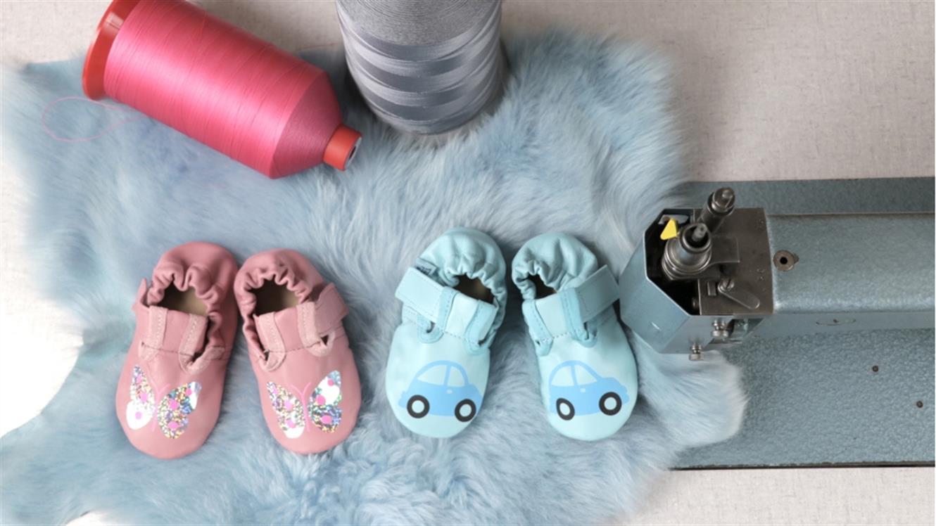 Nakup otroške obutve: Nasveti pri izbiri copat za vašega malčka