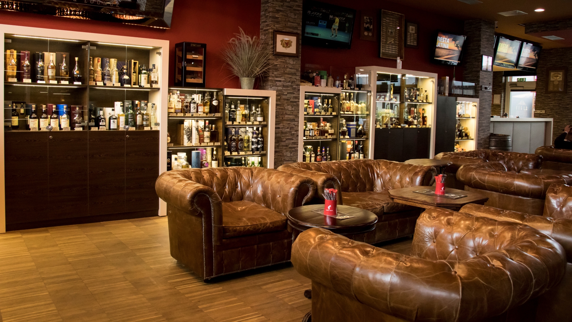 Cigar Lounge Bar