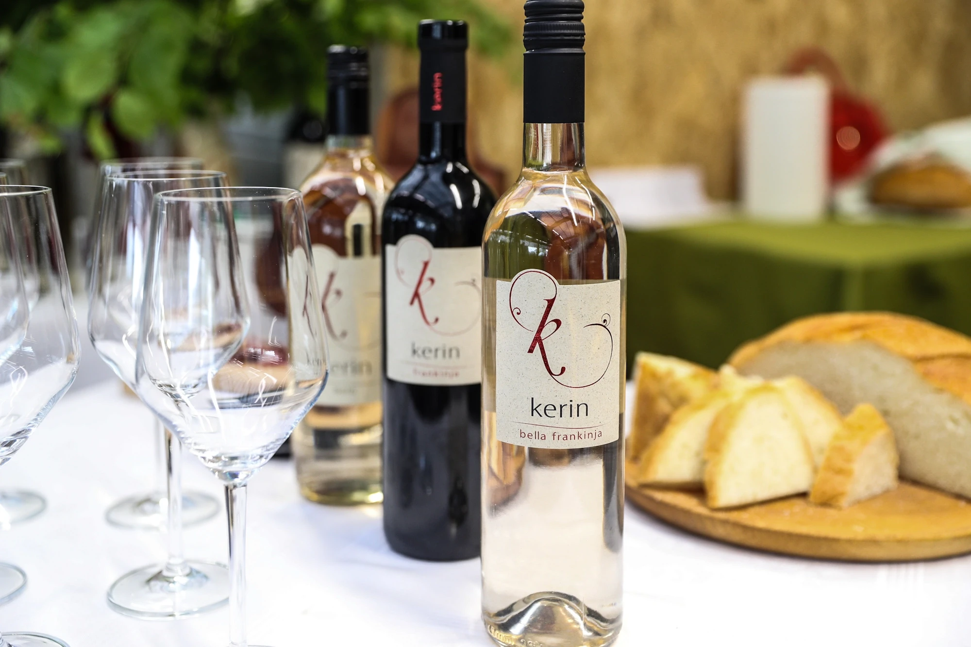 Disi po domacem trznica btc city hisa frankinje kerin 03