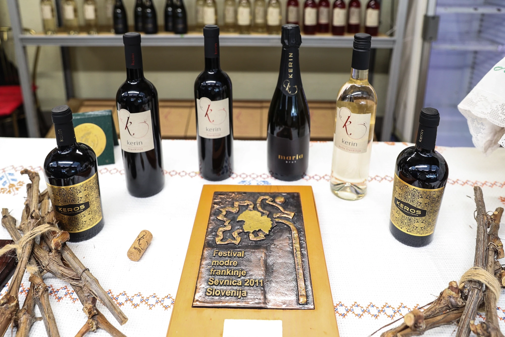 Disi po domacem trznica btc city hisa frankinje kerin 04