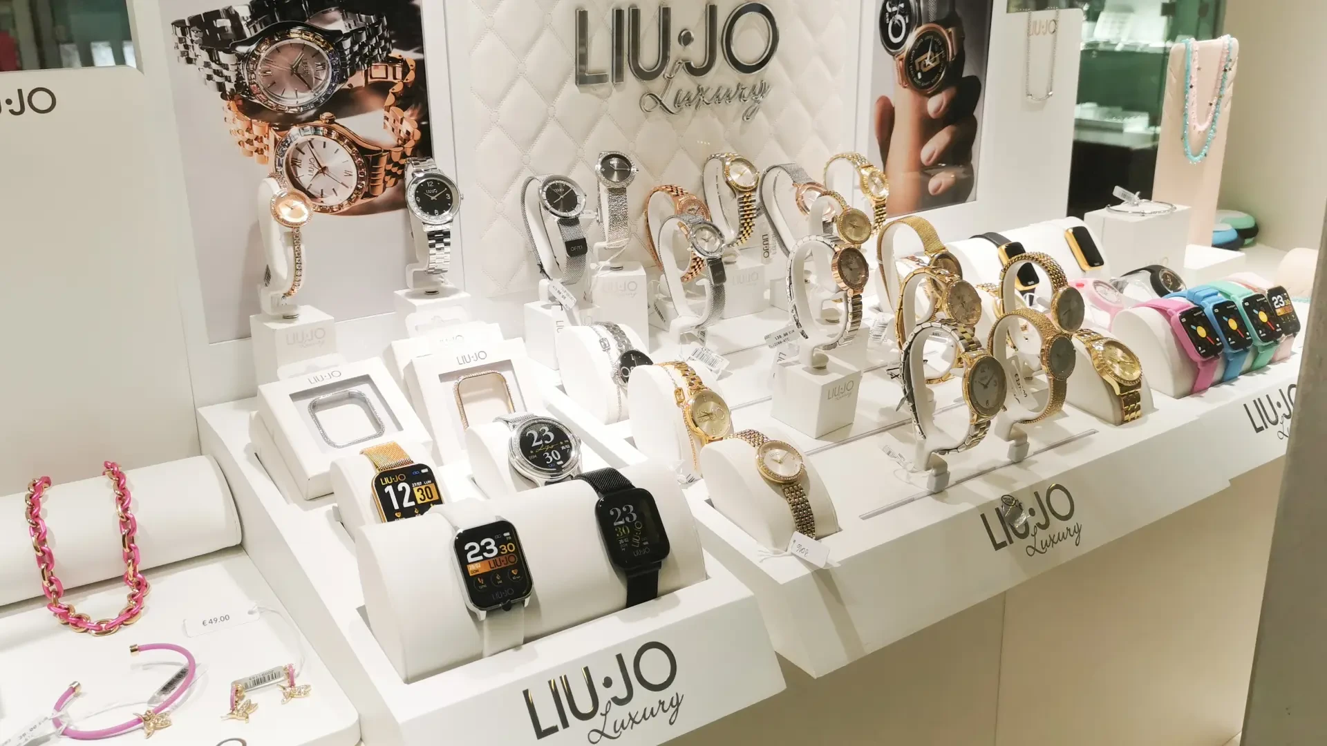 Zlatarna aura novo mesto 3