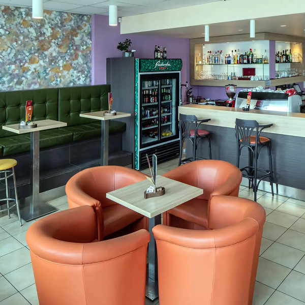 Roza bar