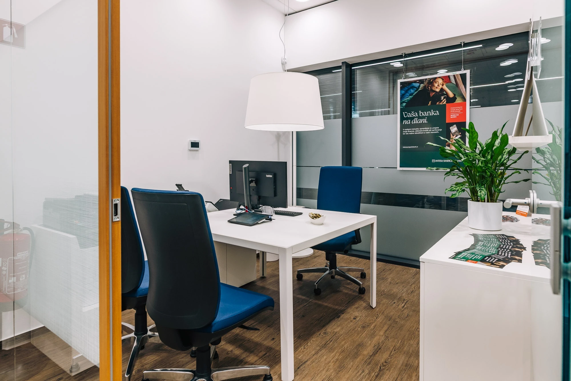 Intesa Sanpaolo Bank 3