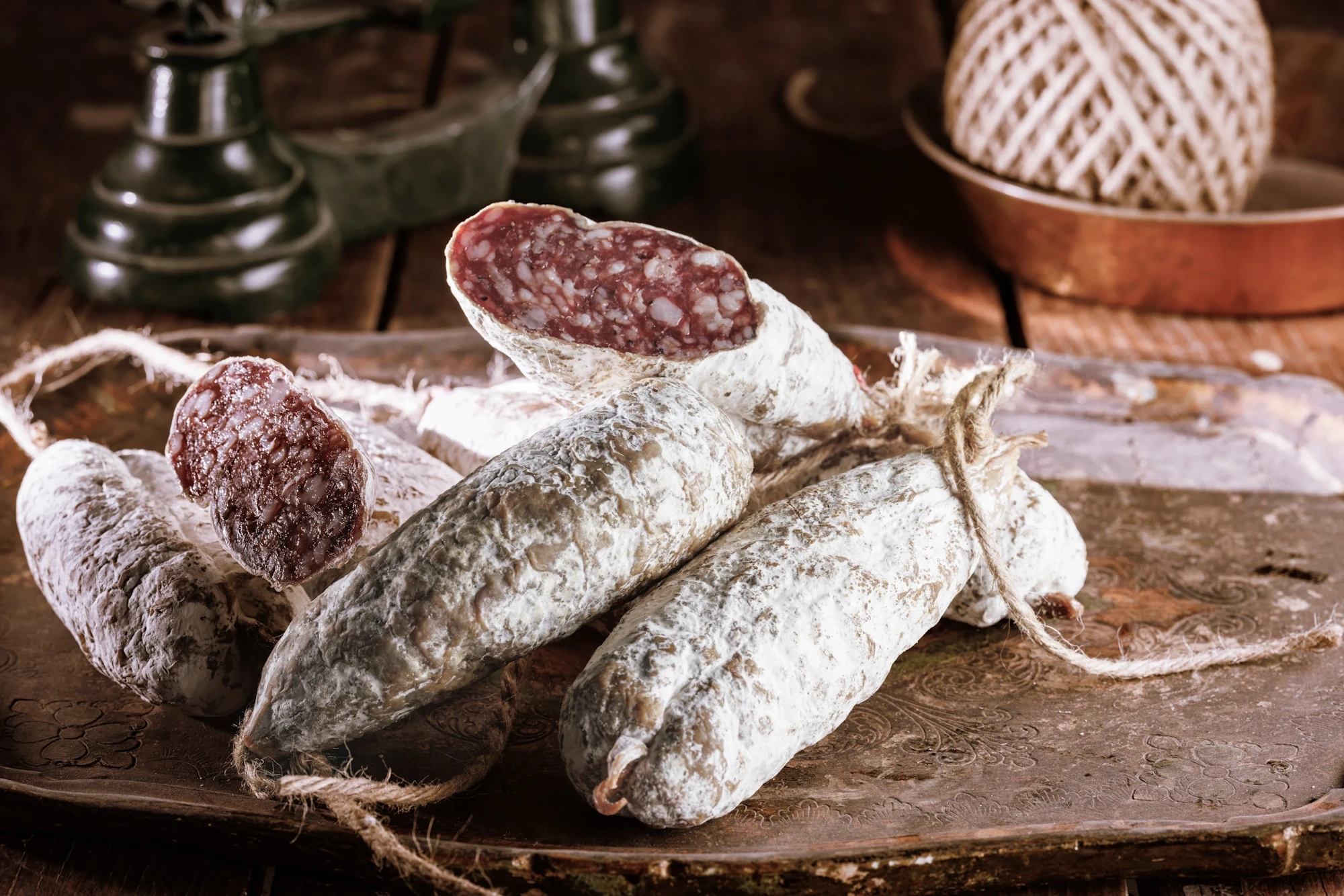 Suhomesntati izdelki mesnine klobase salame