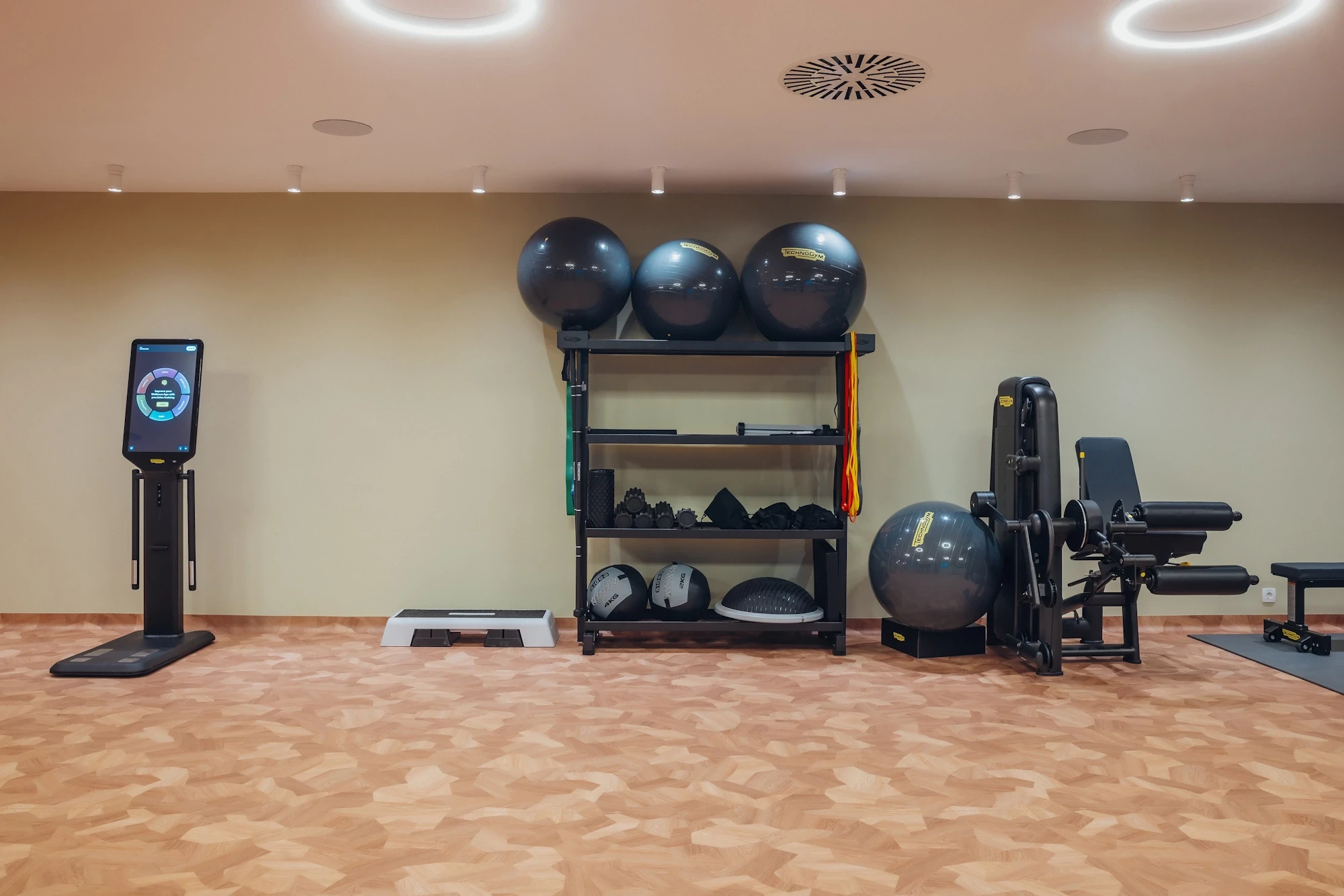 Medical Center Atlas 10