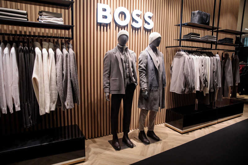 Empoirum prenovljena trgovina boss 06