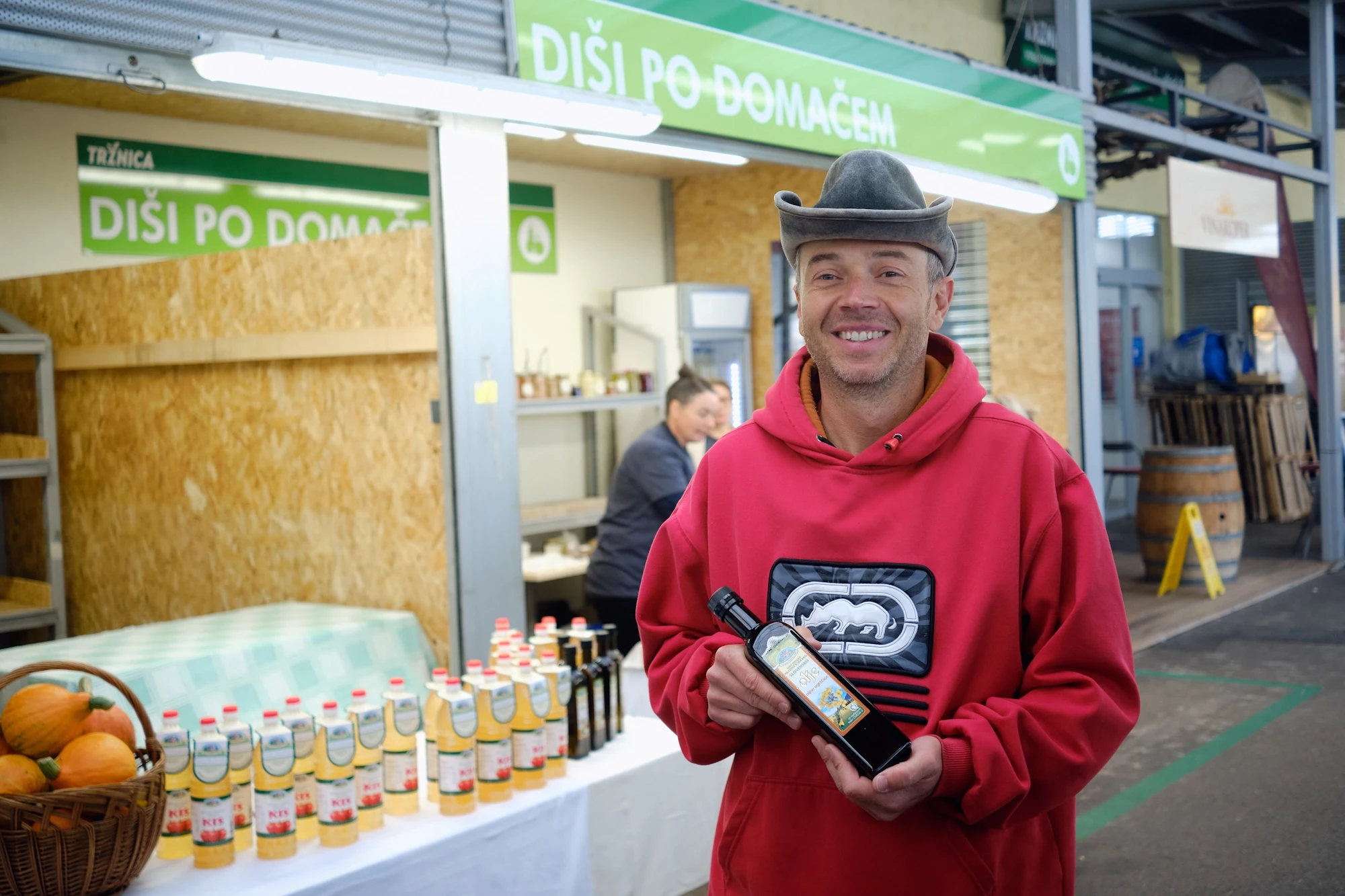 Diši do domačem sirk in nastran (1)