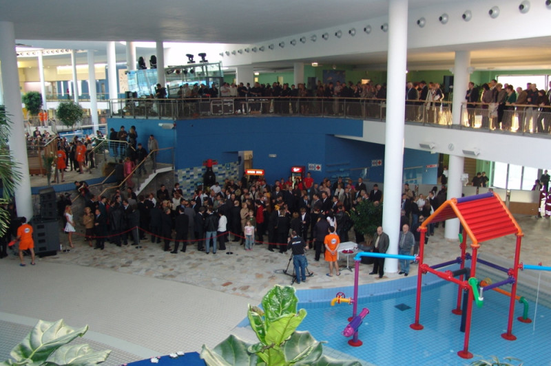 2005 - odprtje Vodnega mesta Atlantis