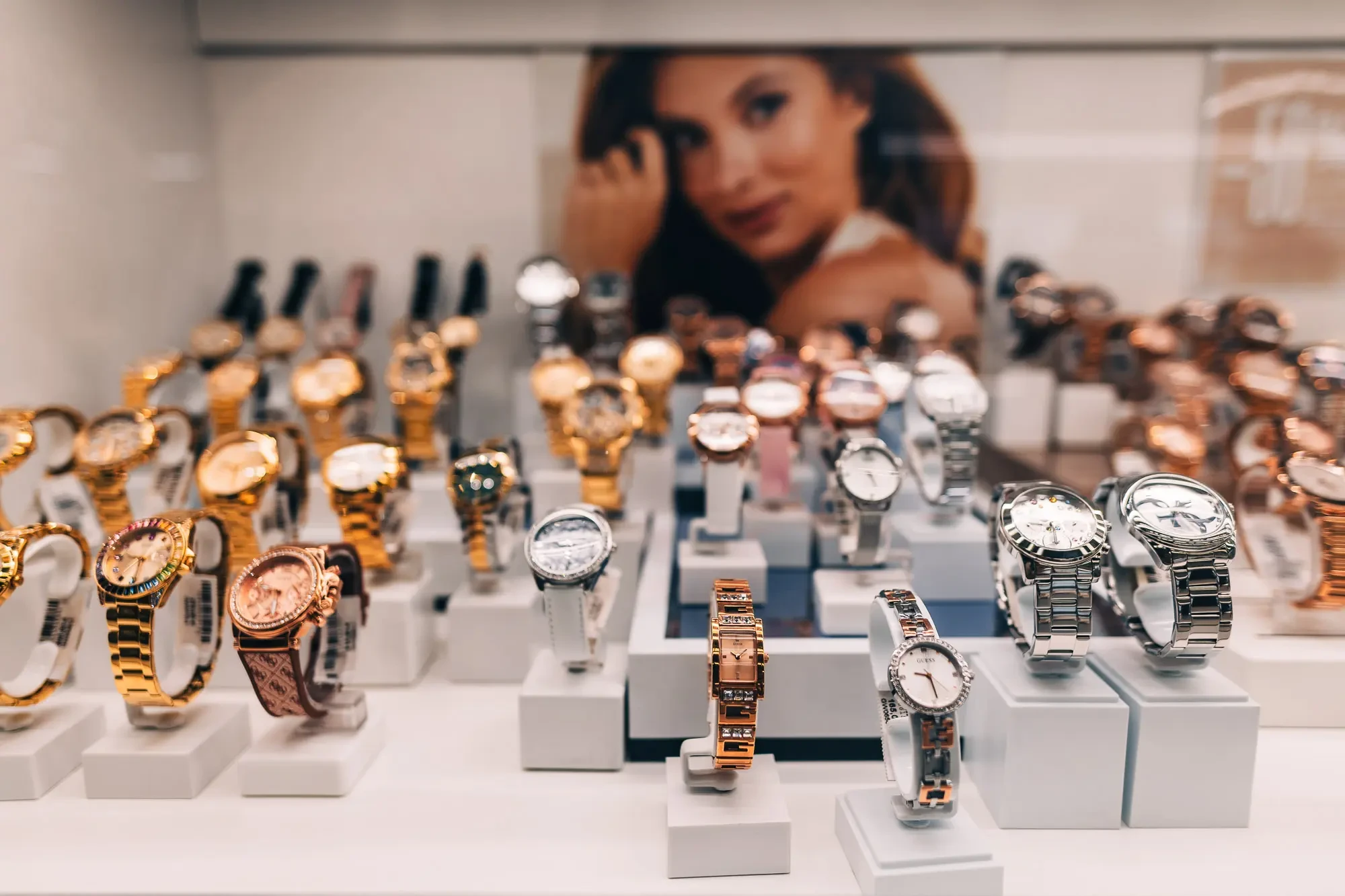 HudaUra.com pritlicje 9