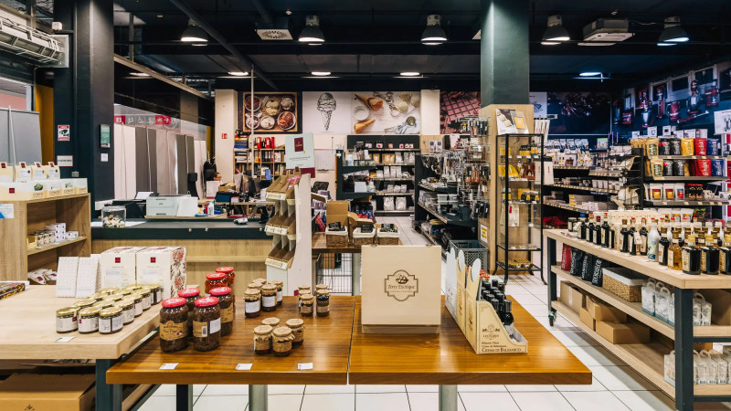 Gourmet Shop 1