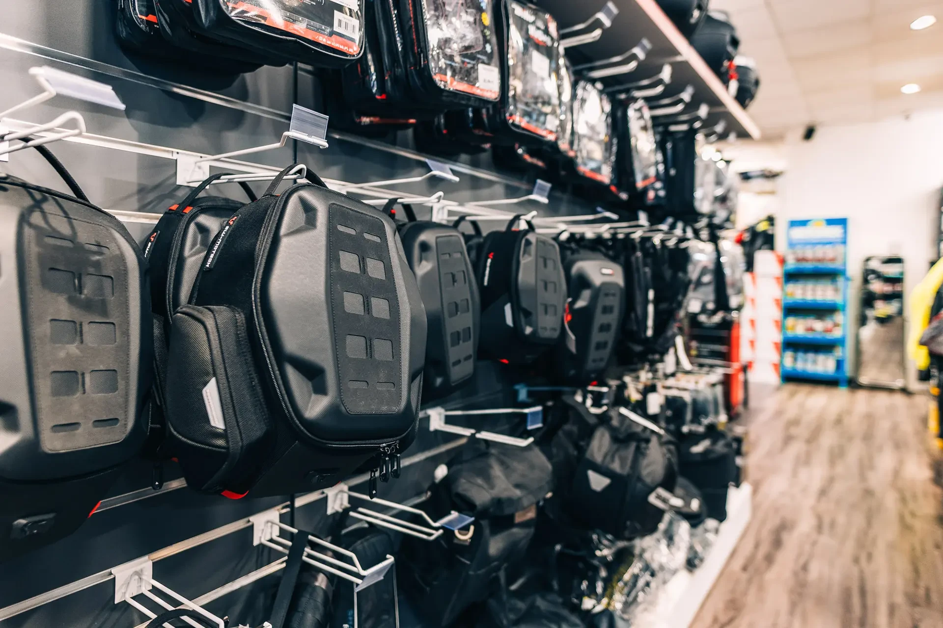 Yogi.si  Moto Center 9