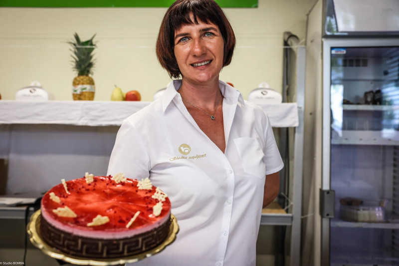 Diši po domačem tržnica btc city sladka zapeljivost