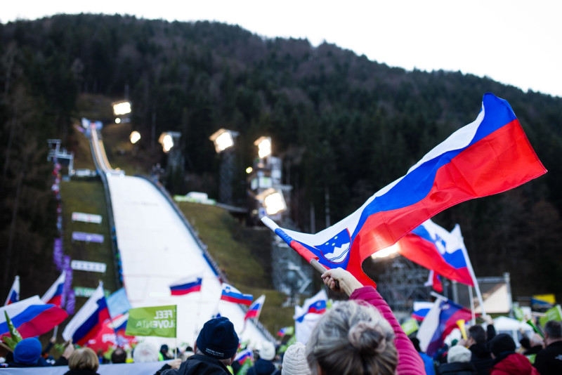 Ljubno 2023 navijaci skakalnica foto grega valancic